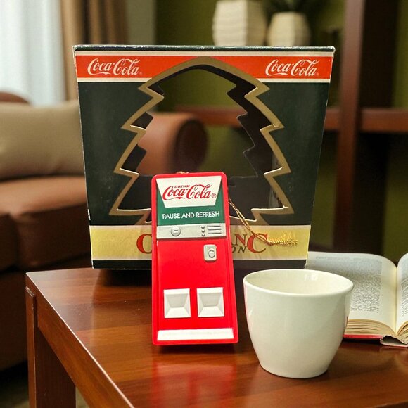 Vintage Coca-Cola Vending Machine Ornament – Retro Coke Machine Christmas Decor - Picture 2 of 8